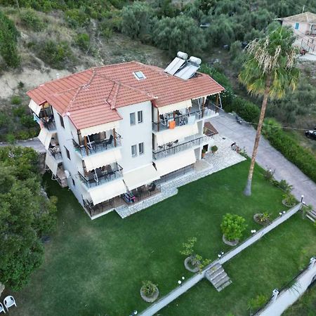 Aggeliki Apartments Nikiána Eksteriør bilde